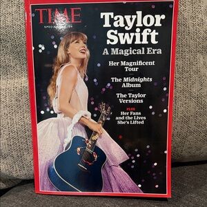 Taylor Swift Special Edition Magazine